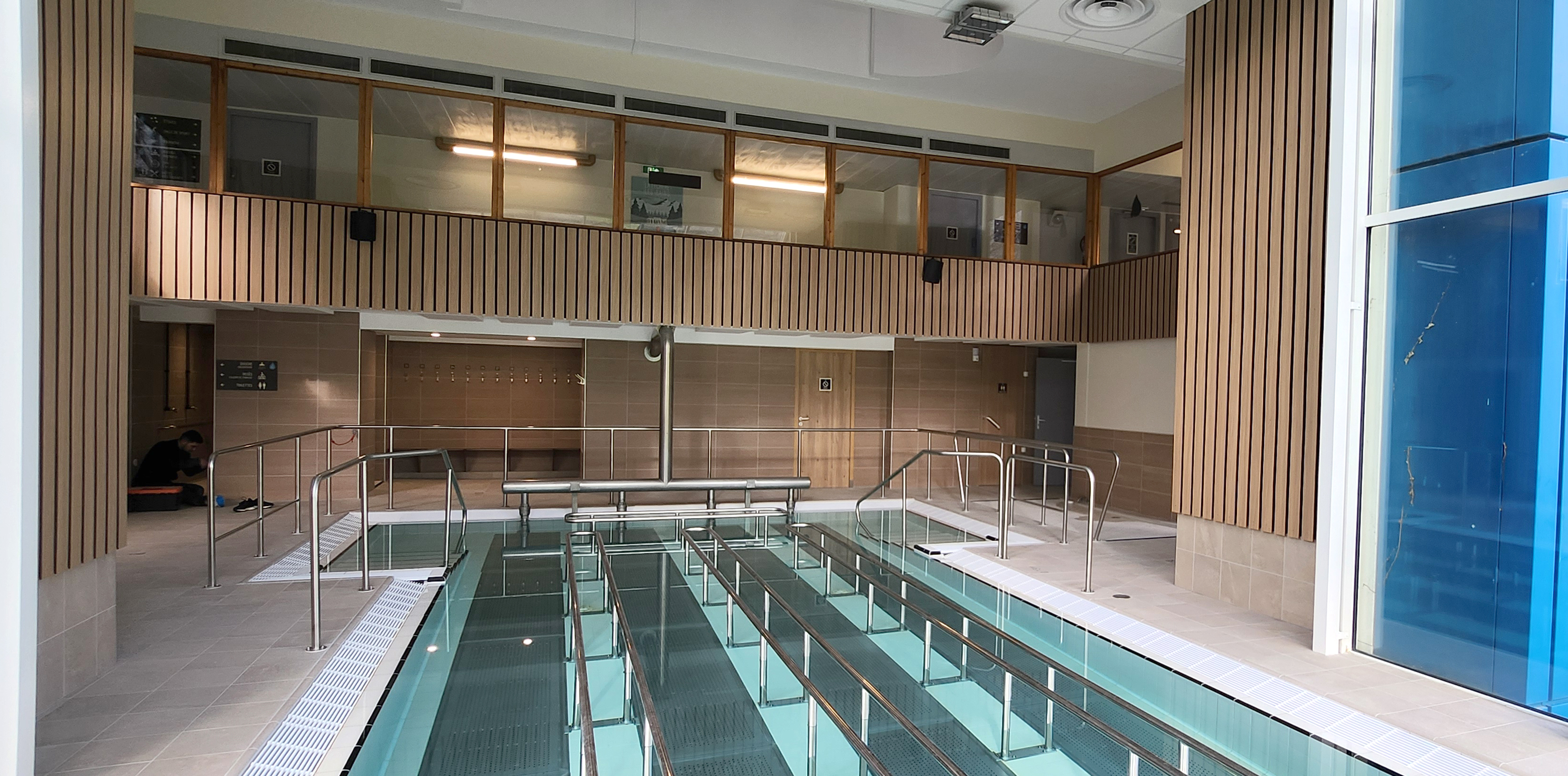 Réhabilitation piscine déambulation Thermes CCVA 2